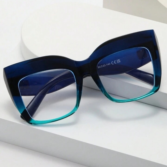 NEW Blue Ombre Oversize Fashion Glasses - Picture 2 of 9